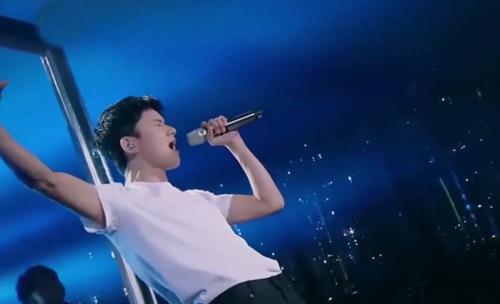 张杰神级现场不看后悔现场飙高音唱星星直掀天灵盖