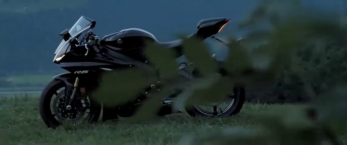 雅马哈r6黑武士