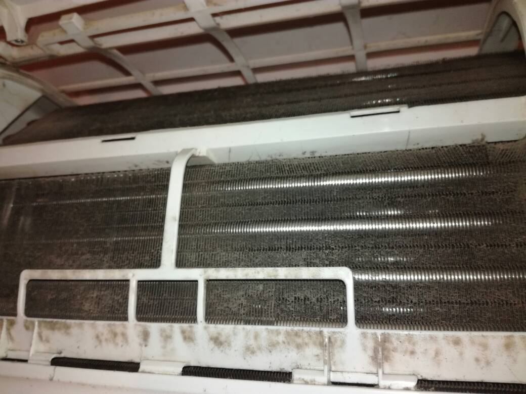 “吹空调要健康”引发全民热议，机芯可拆洗等产品或再度走俏-家电圈官网