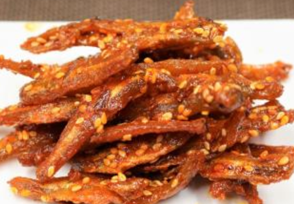 1块钱一包的小辣鱼,“原材料”是什么?看完以后再也不吃了!休闲区蓝鸢梦想 - Www.slyday.coM 1块钱一包的小辣鱼,“原材料”是什么?看完以后再也不吃了!休闲区蓝鸢梦想 - Www.slyday.coM