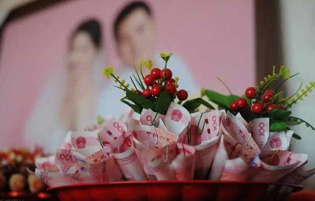 甘肃定西对彩礼〃限高〃5万,网友表示怀疑:有人就指望这个发财致富