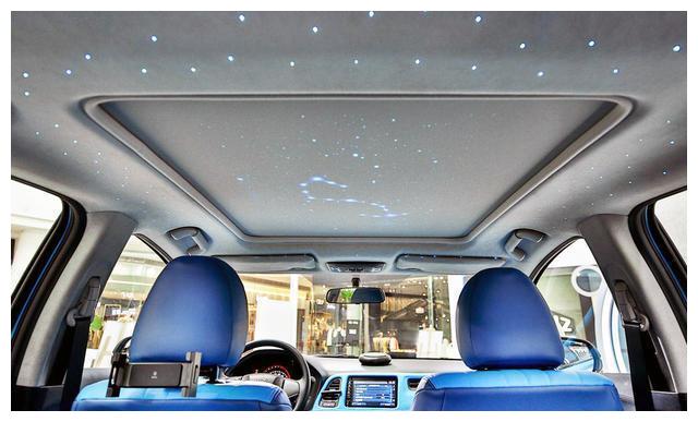 劳斯莱斯才有星空顶?缤智:我也有-新浪汽车