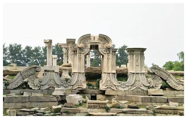 圆明园被毁150年后,专家进行修复时,意外发现5万多件宝物