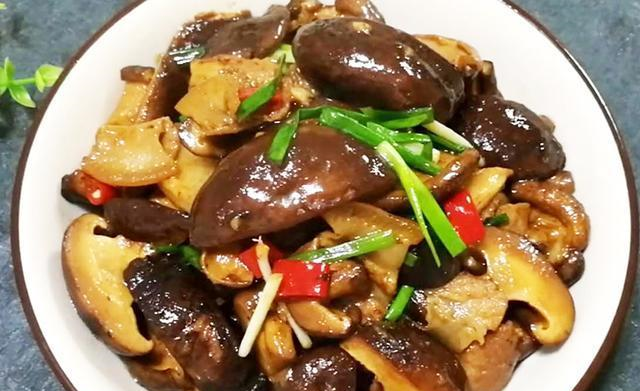 香菇老做不好吃,试试这6种做法,简单易学,从此家人爱上吃香菇|香菇