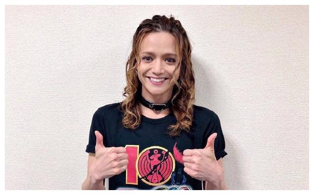 假面骑士:ankh最新剧照公开,颜值逆天,旁边的妹子看愣了!__财经头条