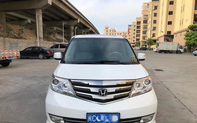 本田艾莉森5门7座mpv自动尊贵导航24版