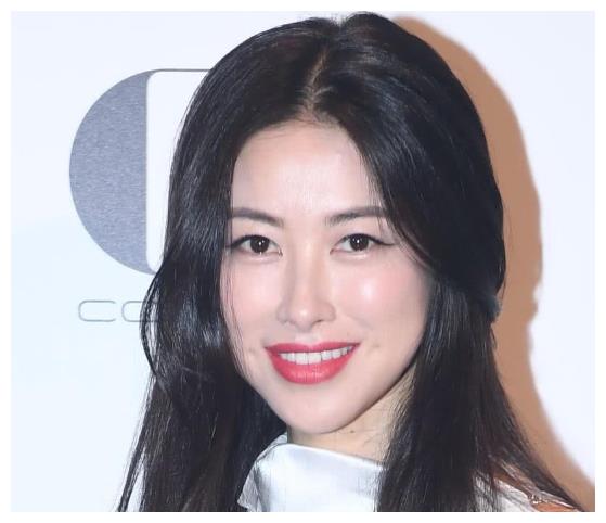 她是老外眼中的"最美女星",今打败林志玲,连续7年登最美面孔