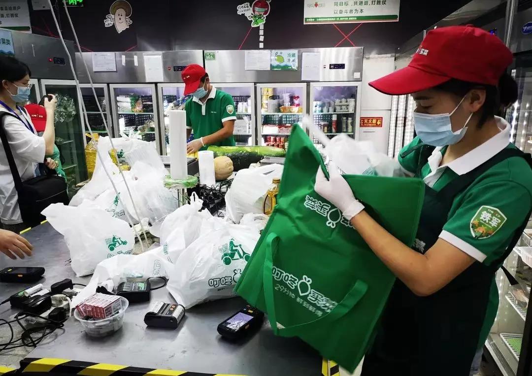 丰巢社区团购发展机会大吗?快递做社区团购有何捷径?