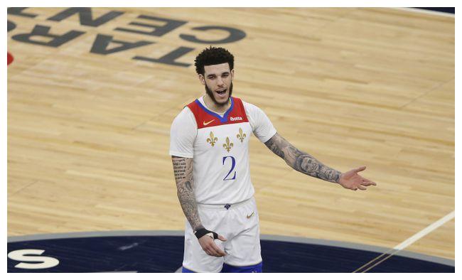 还有海耶斯这样成长迅速的年轻人,但他们目前还没有兑现过天赋,鹈鹕