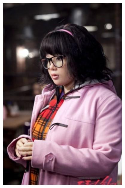 《梦想起飞dream high》iu(李知恩)最让小编印象深刻的,便是由iu出演