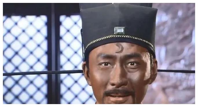 包拯是古代第一清官,为何头上会有月牙标志?答案没那么简单