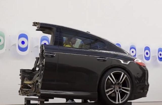 保时捷凭什么卖这么贵?将豪车切割开后,网友:心服口服!