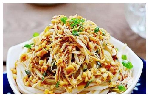 川味炸酱面 凉拌松花蛋 鸡丝凉面 香椿拌豆腐等几道家常做法 高清图集 新浪网