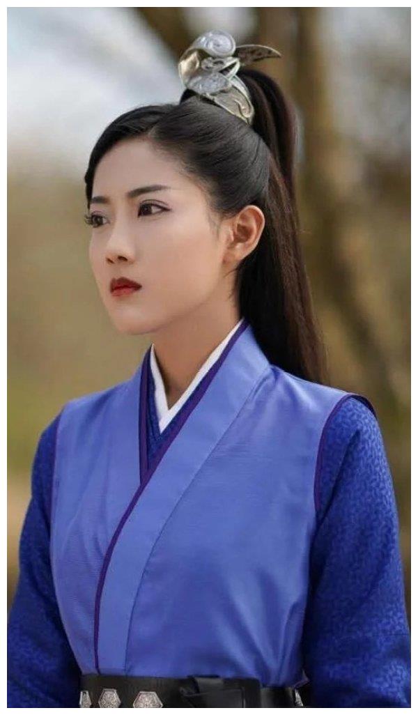 《暮白首"容夙"李艺彤壁纸来袭,演技虽欠火候但并不出戏!