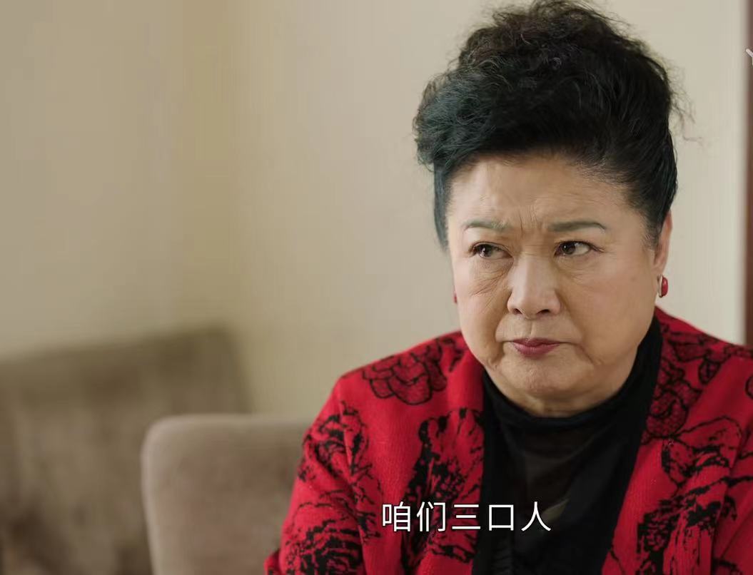 《刘老根4》药匣子差钱还显摆,宋小宝上线追大辣椒,喜剧效果浓