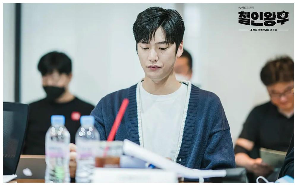 韩剧哲仁王后罗仁宇展现的存在感到底是什么