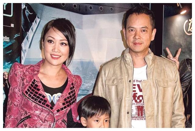 港姐梁小冰鹿鼎记中的阿珂51岁仍皮肤水嫩完全不显老