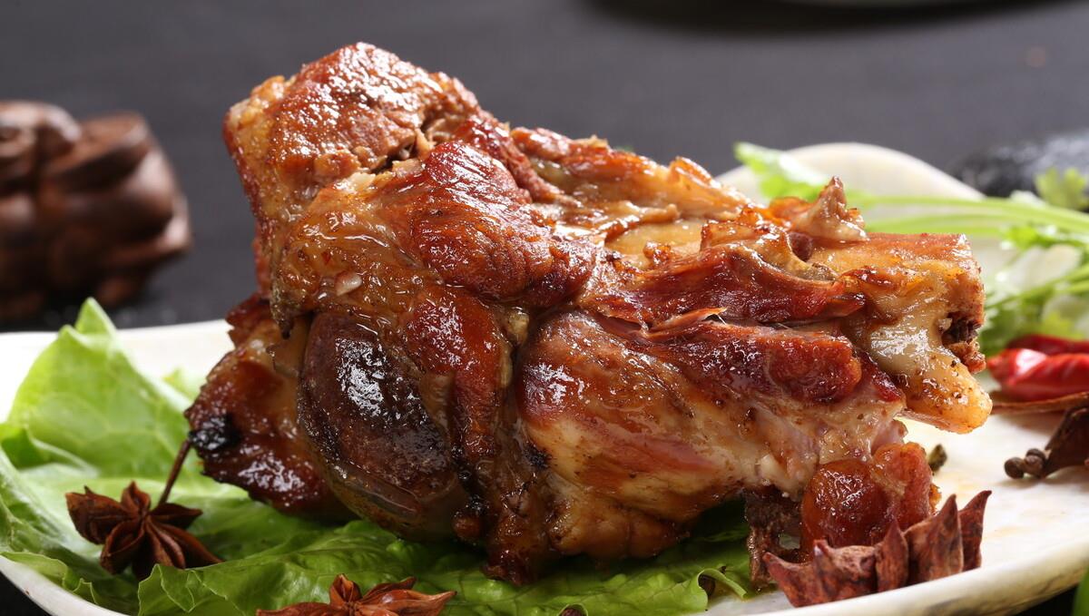 东北酱大骨要想酱香浓郁软烂入味就得这么做