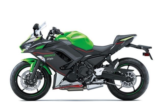 川崎2021年款忍者650摩托车新色发布