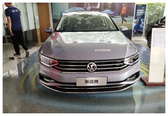 2021款大众"迈腾"到店!14.99万开卖,正式进化完成