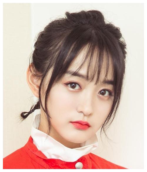 流金岁月中何泓姗演了一个让人生气的绿茶角色