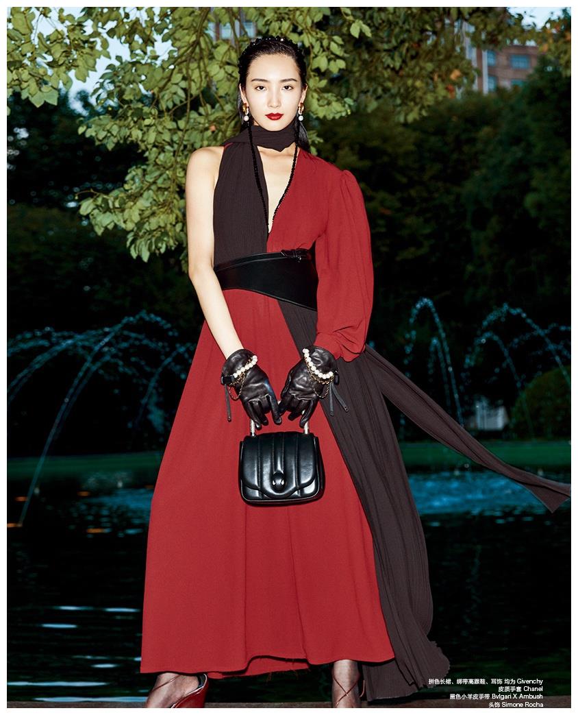 王紫璇时尚芭莎大片背头造型化身摩登女郎