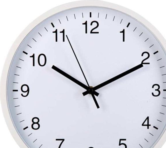 程序员白天开6个小时会议，只剩下2个小时，不得不晚上加班敲代码休闲区蓝鸢梦想 - Www.slyday.coM