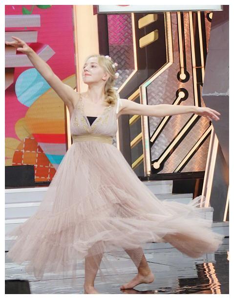 还记得六年前的丹麦天使吗当初追她追成狗素颜让人看傻眼