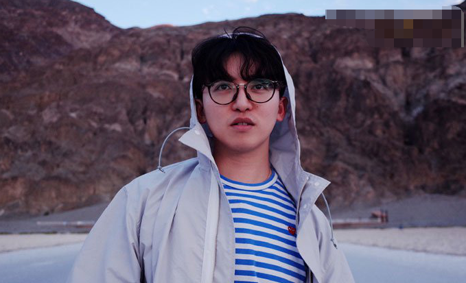 跑男导演姚译添结婚了吗 颜值超高被网友喊话出道