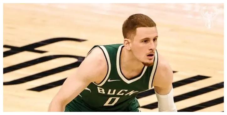 场均6.3板悍将赛季报销?雄鹿惨遭伤病重击 他本是防哈登的好人选休闲区蓝鸢梦想 - Www.slyday.coM 场均6.3板悍将赛季报销?雄鹿惨遭伤病重击 他本是防哈登的好人选休闲区蓝鸢梦想 - Www.slyday.coM