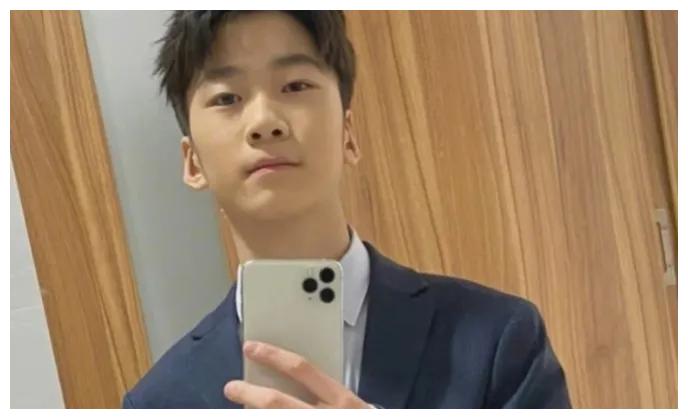 第一季爸爸去哪儿8年过去了小演员都长大了你还能认出来吗