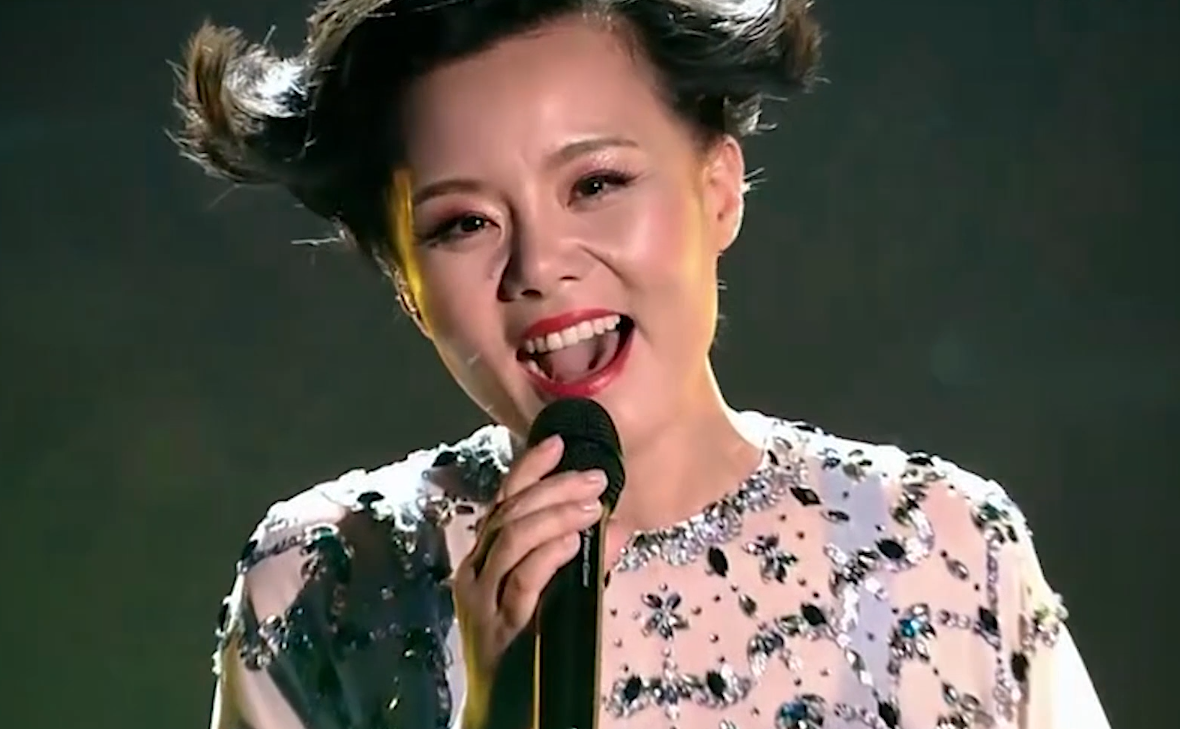 国家队又出来欺负人了!龚琳娜翻唱《青藏高原》,这比韩红厉害!