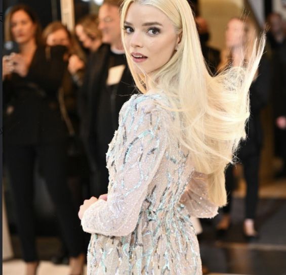 安雅泰勒乔伊出席新片《北欧人》首映礼休闲区蓝鸢梦想 - Www.slyday.coM 安雅泰勒乔伊出席新片《北欧人》首映礼休闲区蓝鸢梦想 - Www.slyday.coM