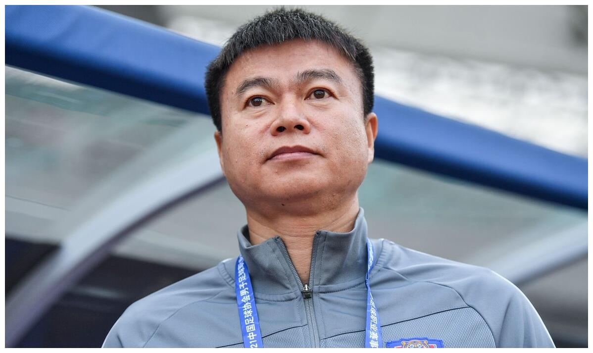 恭喜于根伟!津门虎后防又敲定一笔重量级引援,曾力压唐淼踢主力