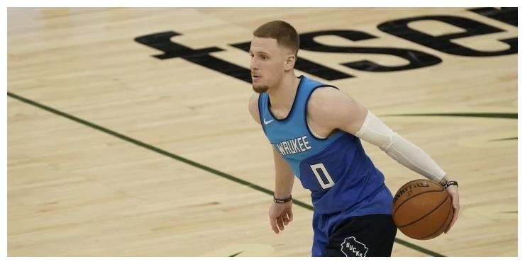 场均6.3板悍将赛季报销?雄鹿惨遭伤病重击 他本是防哈登的好人选休闲区蓝鸢梦想 - Www.slyday.coM 场均6.3板悍将赛季报销?雄鹿惨遭伤病重击 他本是防哈登的好人选休闲区蓝鸢梦想 - Www.slyday.coM