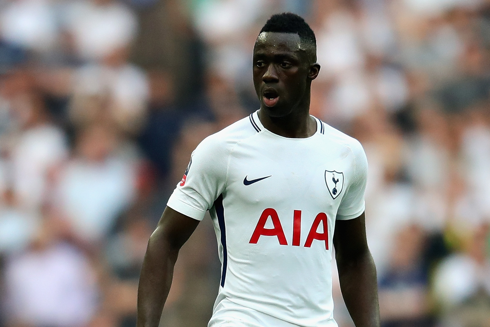 桑切斯在转会热刺之前,达文森-桑切斯(davinson sánchez )曾是欧洲