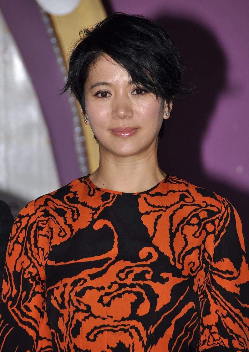 袁咏仪——清新自然的形象,平易近人的气质