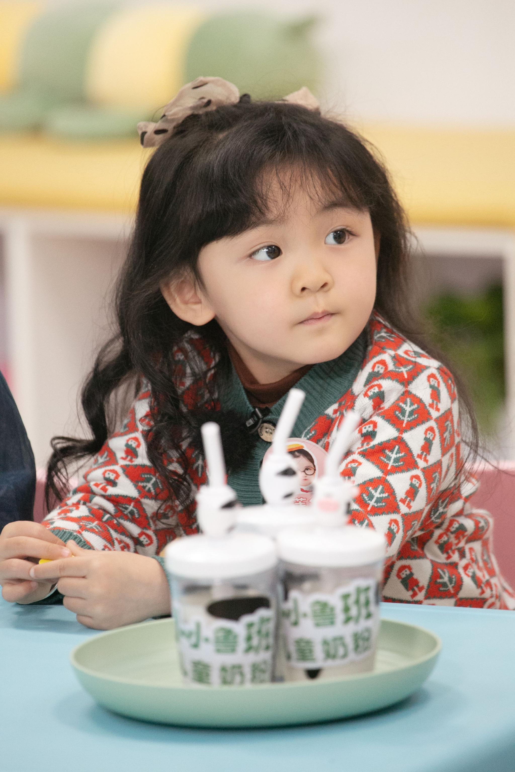 《爱上幼儿园6》：3岁的孩子有多暖？萌娃友谊糖磕着真甜 - 麦咭资讯 - 麦咭TV