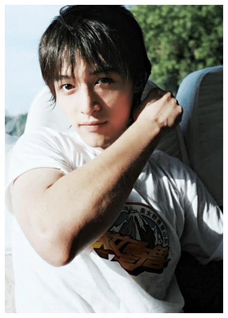 沈腾我年轻时帅到认不出陈赫我初中是校草胡歌你们先聊