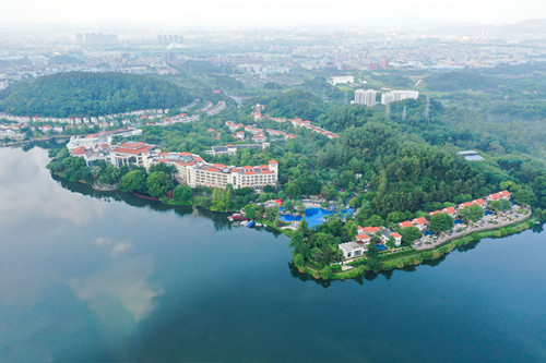 东莞塘厦三正半山温泉酒店助力东莞制造选品与集采大联盟展会