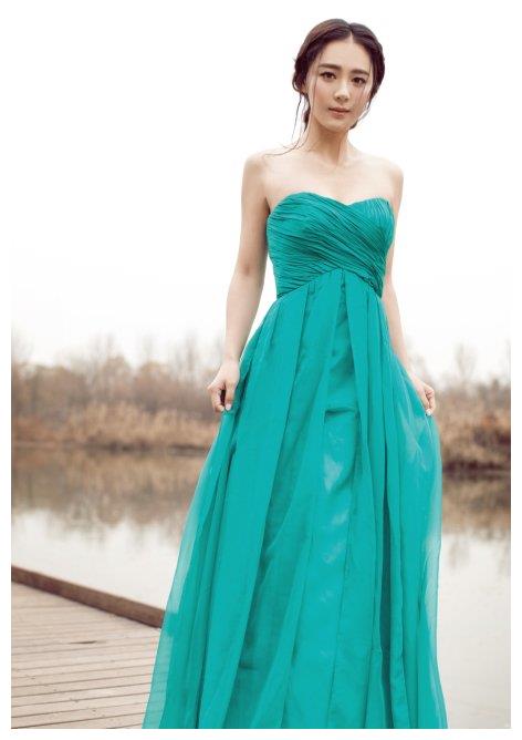 91年影视演员华娇,甜美可人,外貌清新自然