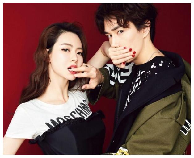 戚薇李承铉甜蜜秀恩爱，一家三口同游迪士尼，力破婚变传闻休闲区蓝鸢梦想 - Www.slyday.coM