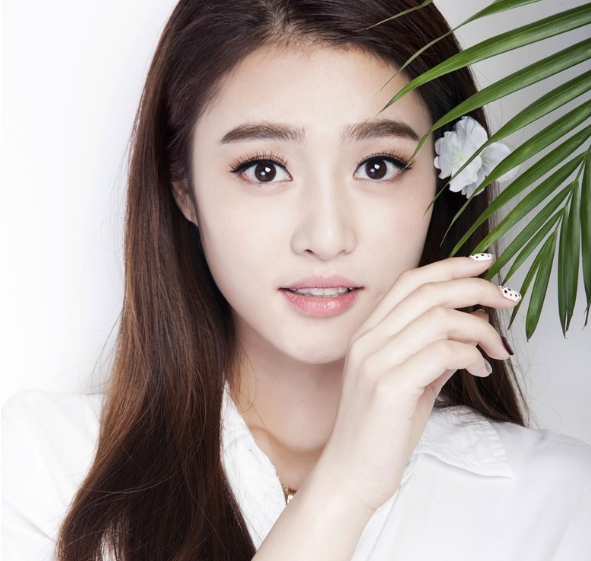 梨涡少女曾梦雪写真_高清图集_新浪网