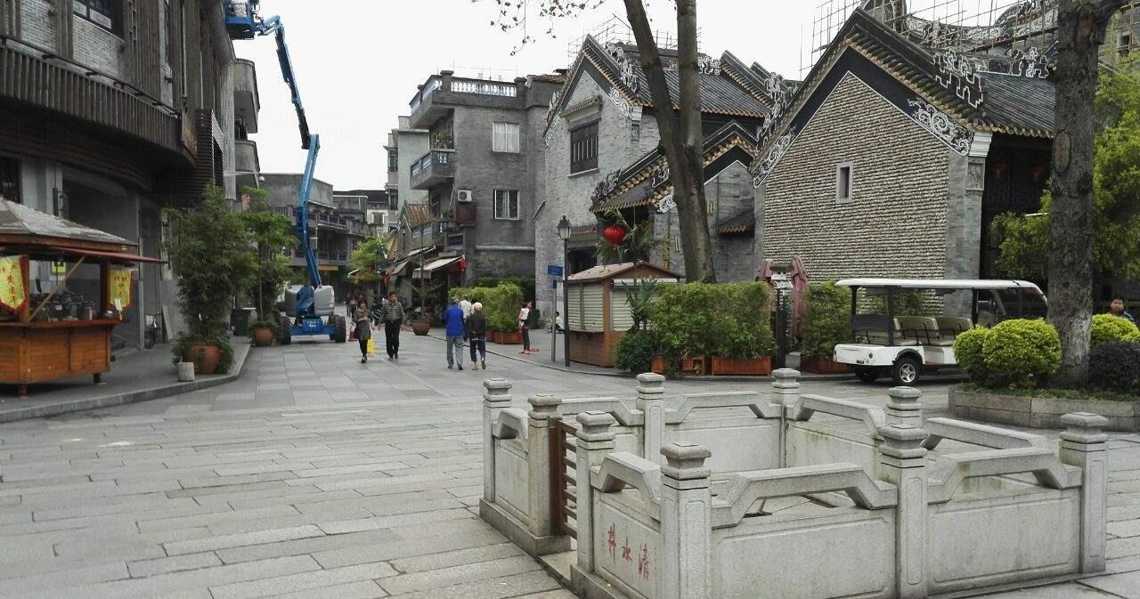 远离现代城市体验古朴的生活广州沙湾古镇