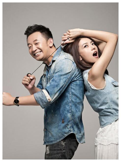 44岁黄海波现况落魄,生日会仅高圆圆一人参加,当场感动落泪