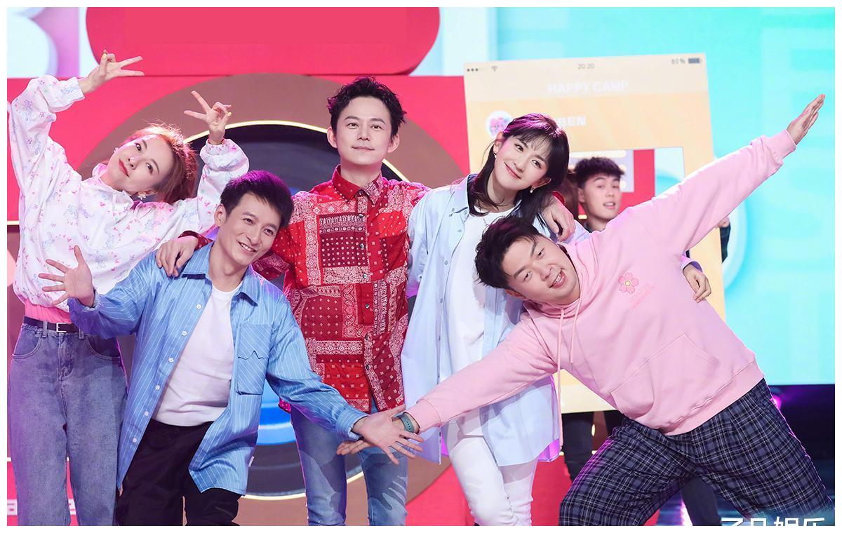 《快乐大本营》回归录制,现场照曝光,引来网友欢呼休闲区蓝鸢梦想 - Www.slyday.coM 《快乐大本营》回归录制,现场照曝光,引来网友欢呼休闲区蓝鸢梦想 - Www.slyday.coM