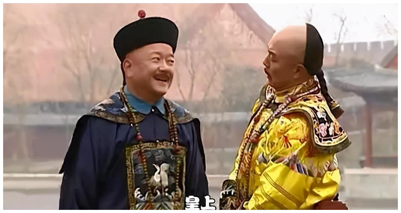 清朝和珅铸造纯金缸西方侵略者刮掉黄金如今刀刮痕迹已成文物