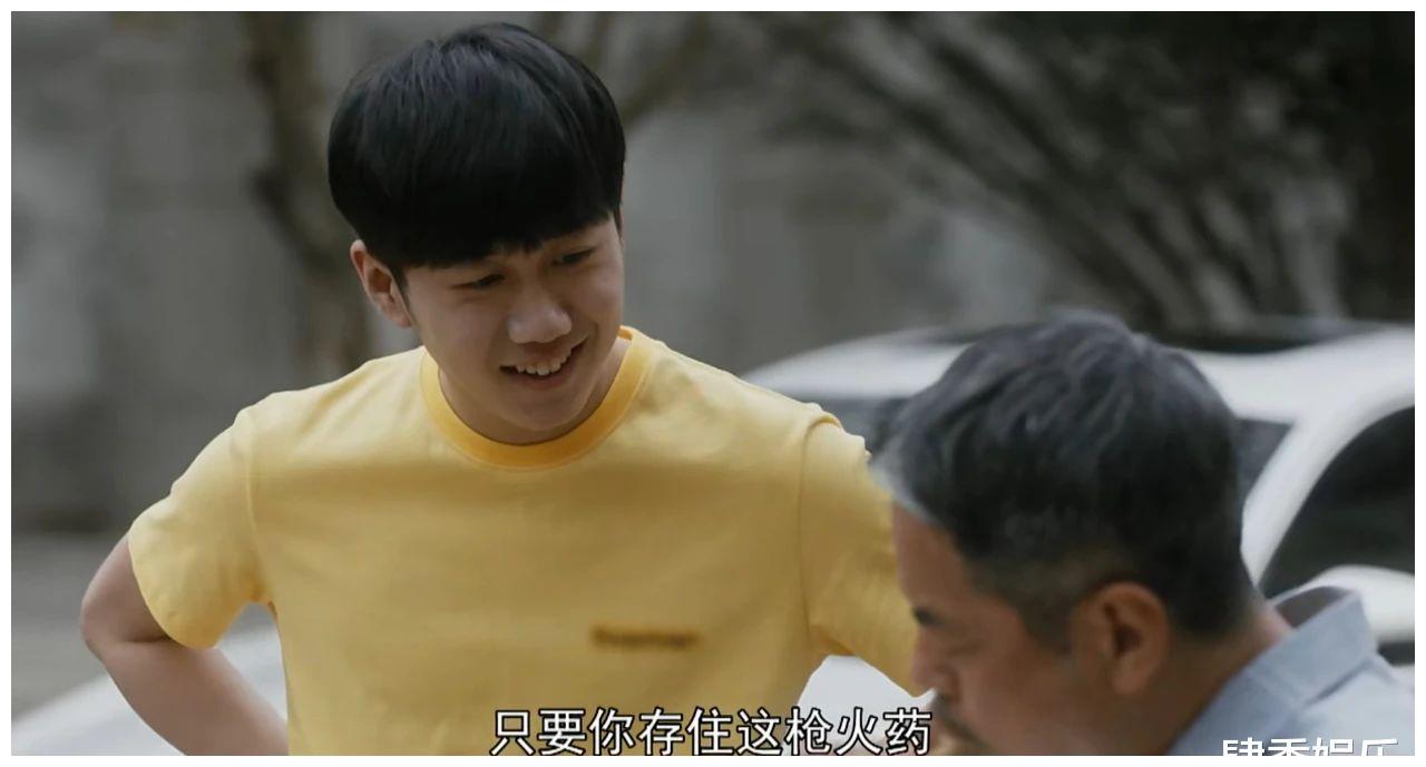 《装台》:二代最终能否如愿,站在秦腔团的舞台中央?还是有戏的