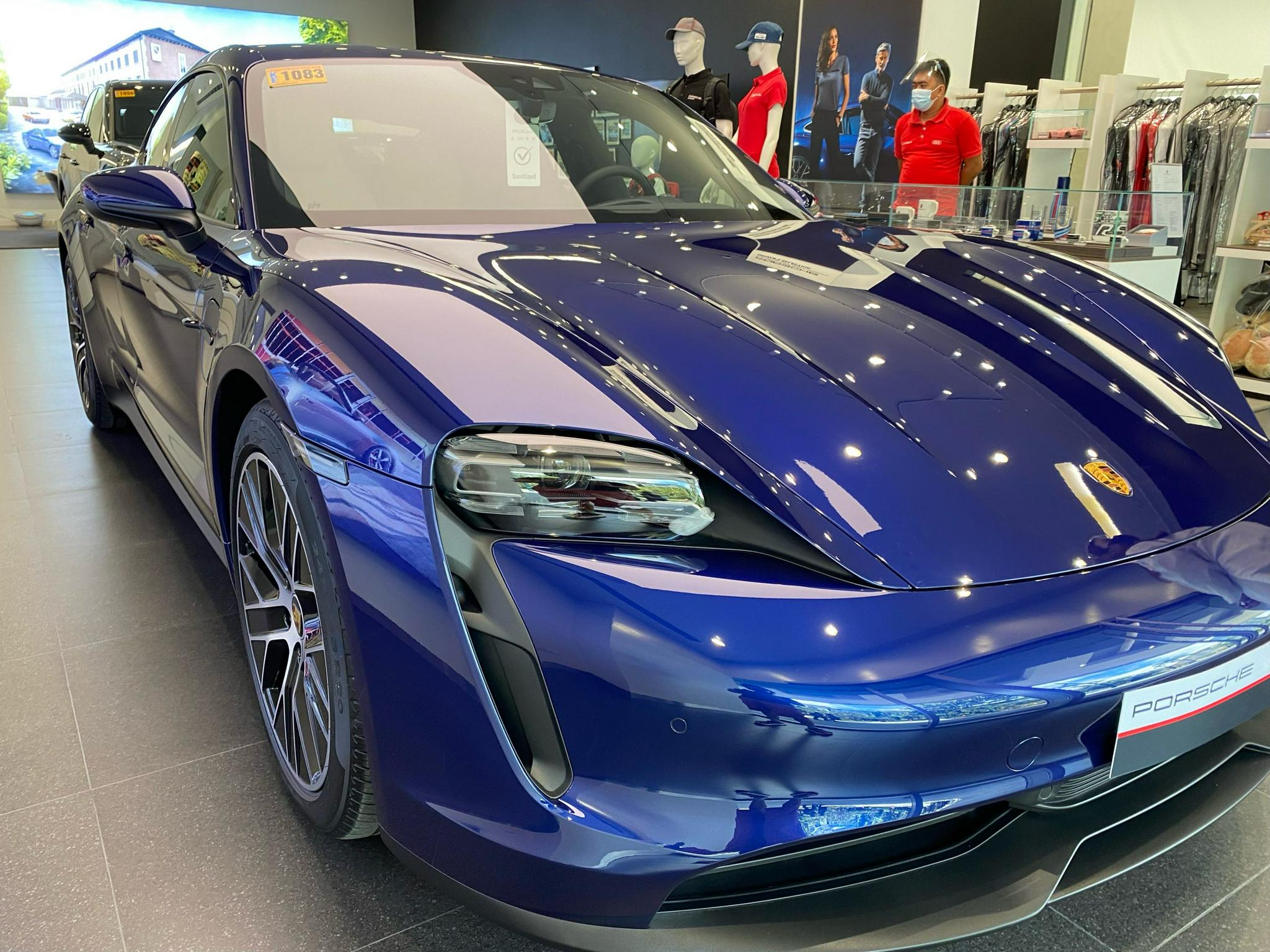 国外媒体交付的所有保时捷taycan中有60存在电池问题