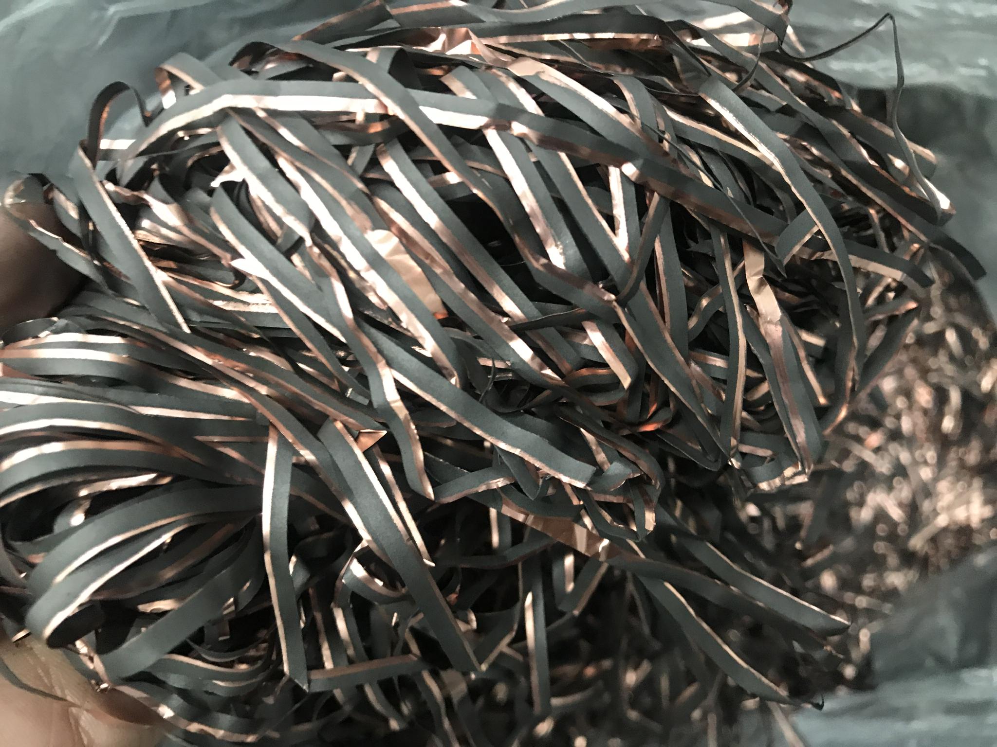 锂电池原料设备特点:1.